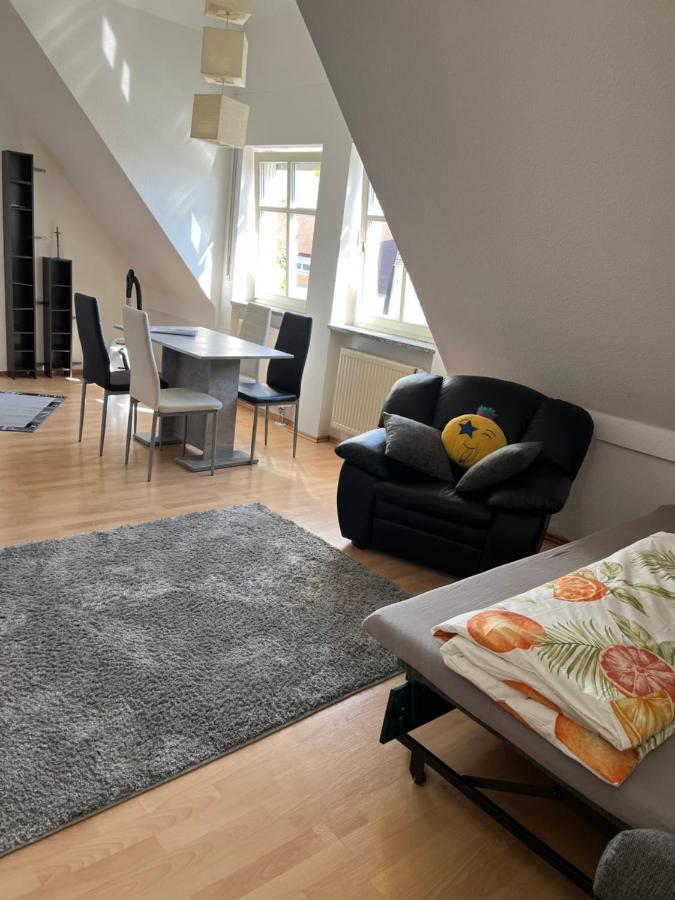 Zimmer zum vermieten Neuburg an Der Donau Exterior foto