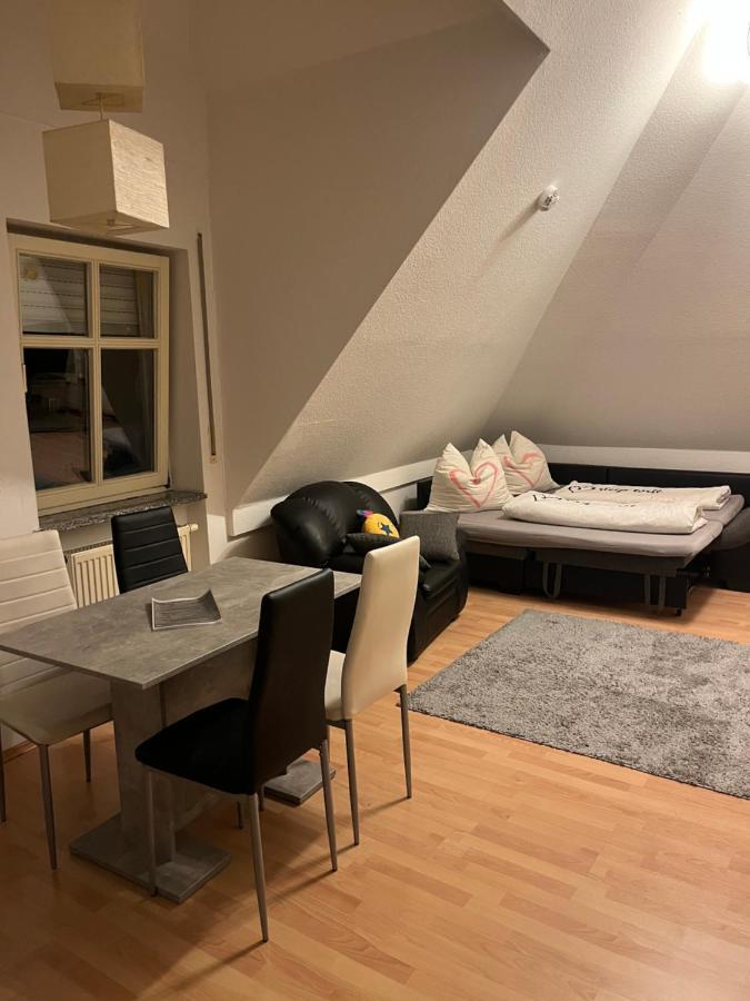 Zimmer zum vermieten Neuburg an Der Donau Exterior foto