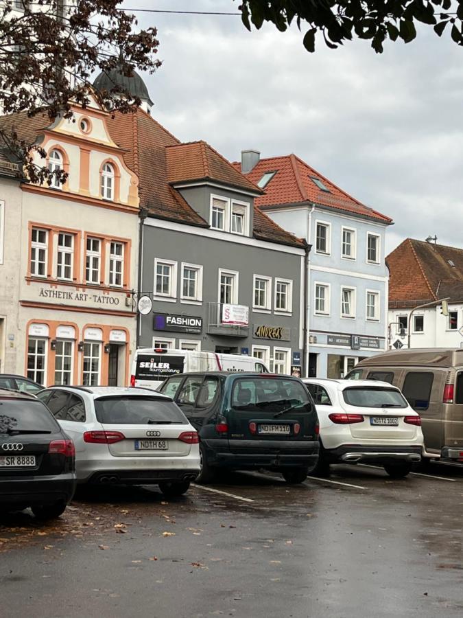 Zimmer zum vermieten Neuburg an Der Donau Exterior foto