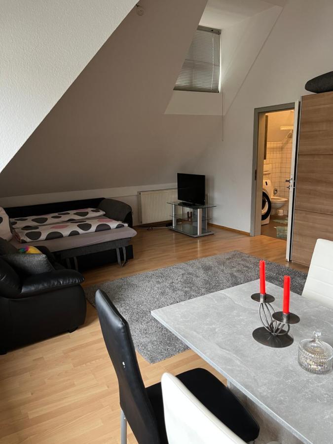 Zimmer zum vermieten Neuburg an Der Donau Exterior foto